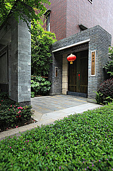 heo đến rồi