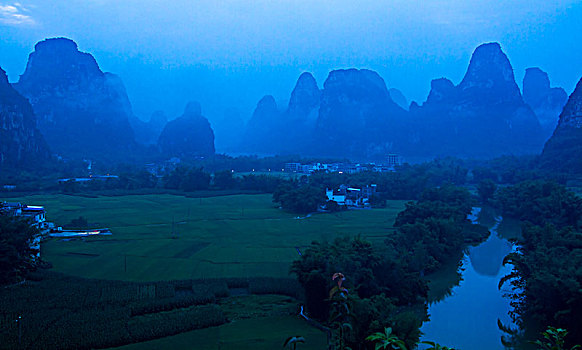 bắn rơi máy bay b52