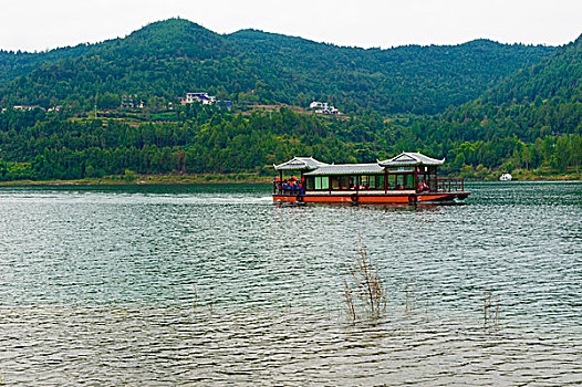 nha cai lo de uy tin